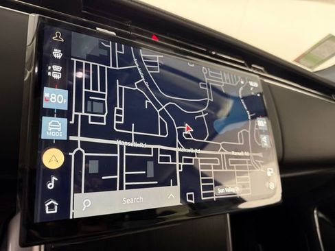 New 2026 Land Rover Range Rover SE image 19