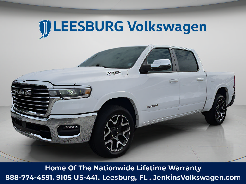 Used 2025 RAM 1500 Laramie AWD/4WD image 14
