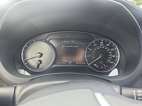 Used 2023 INFINITI QX50 Luxe FWD image 18