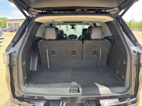 Used 2020 Chevrolet Traverse Premier w/ Redline Edition AWD/4WD image 25
