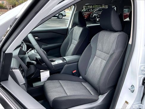 New 2026 Nissan Rogue SV image 9