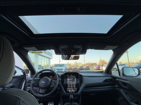 Certified 2025 Subaru Crosstrek 2.5i Sport w/ Crosstrek Mirror Package image 21