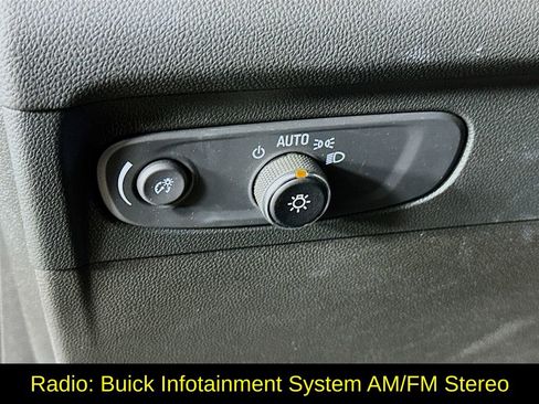 Used 2022 Buick Envision Preferred FWD image 15