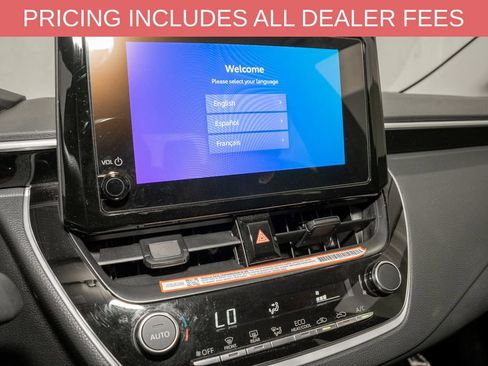 Used 2025 Toyota Corolla LE FWD image 12