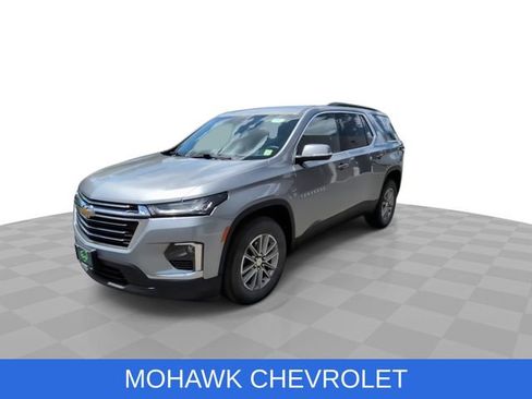 Used 2024 Chevrolet Traverse LT AWD/4WD image 4