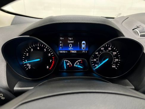 Used 2018 Ford Escape Titanium w/ Ford Safe & Smart Package image 24