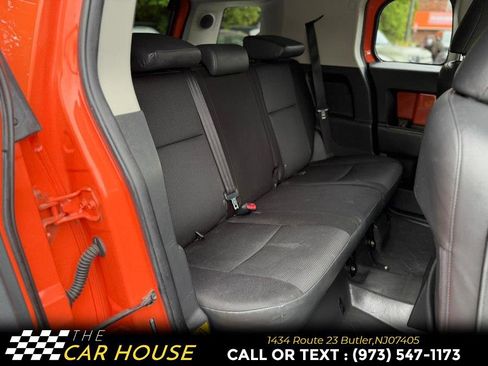 Used 2014 Toyota FJ Cruiser 4WD w/ Upgrade Package image 20