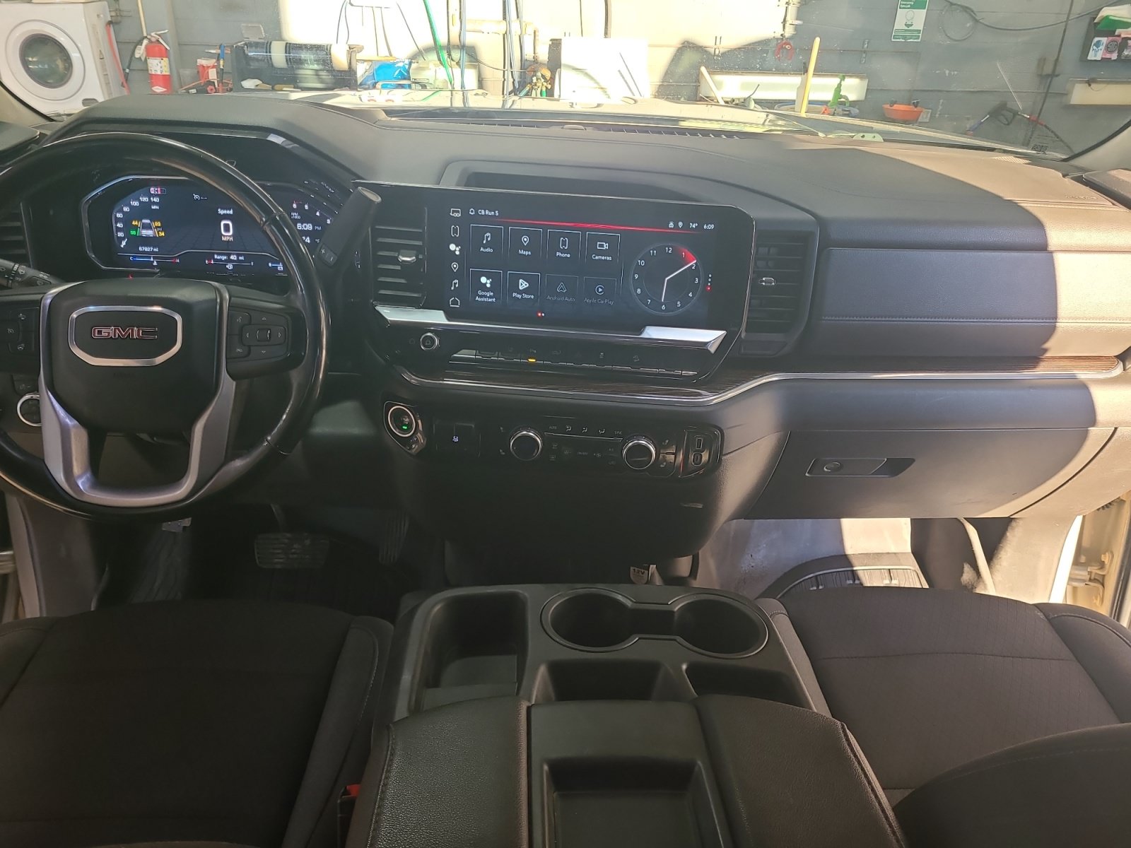 Used 2024 GMC Sierra 2500 SLE AWD/4WD image 20