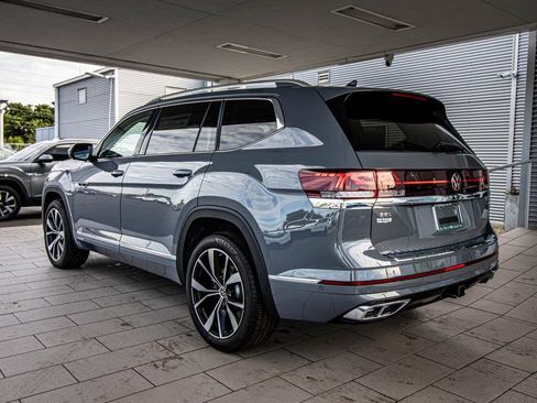 New 2026 Volkswagen Atlas SEL Premium R-Line AWD/4WD image 12