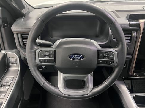 Used 2024 Ford F150 Lightning Lariat image 16