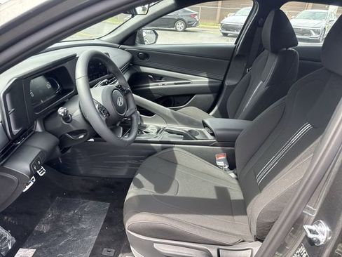 New 2026 Hyundai Elantra Sport FWD image 11