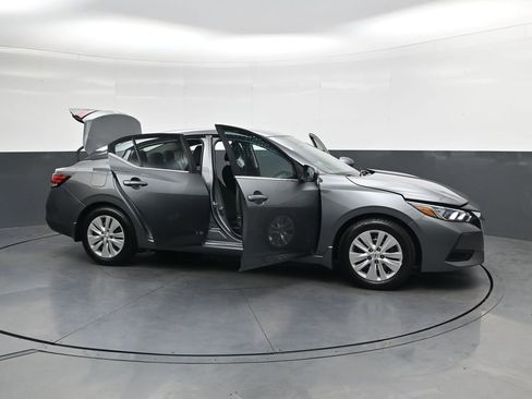 Used 2023 Nissan Sentra S FWD image 4