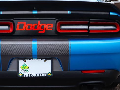 Used 2018 Dodge Challenger SRT Hellcat RWD image 21