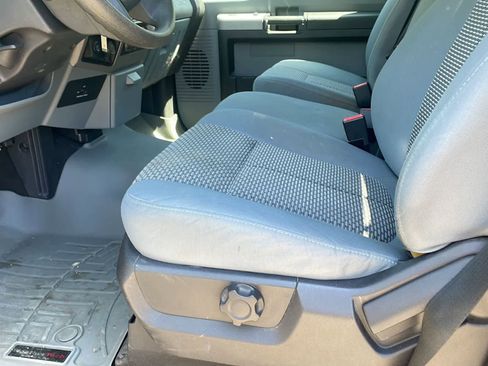 Used 2016 Ford F350 XLT w/ Snow Plow Prep Package AWD/4WD image 12