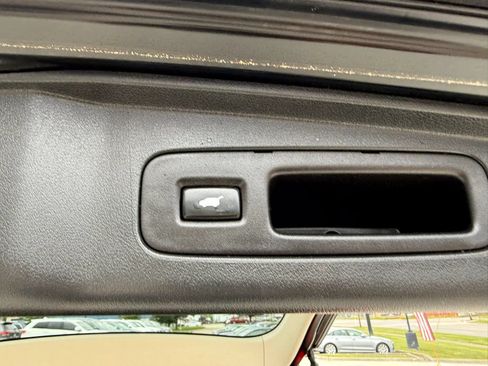 Used 2016 Honda CR-V Touring image 14