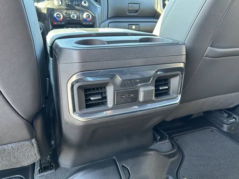 Certified 2022 GMC Sierra 1500 AT4 w/ AT4 Preferred Package image 20