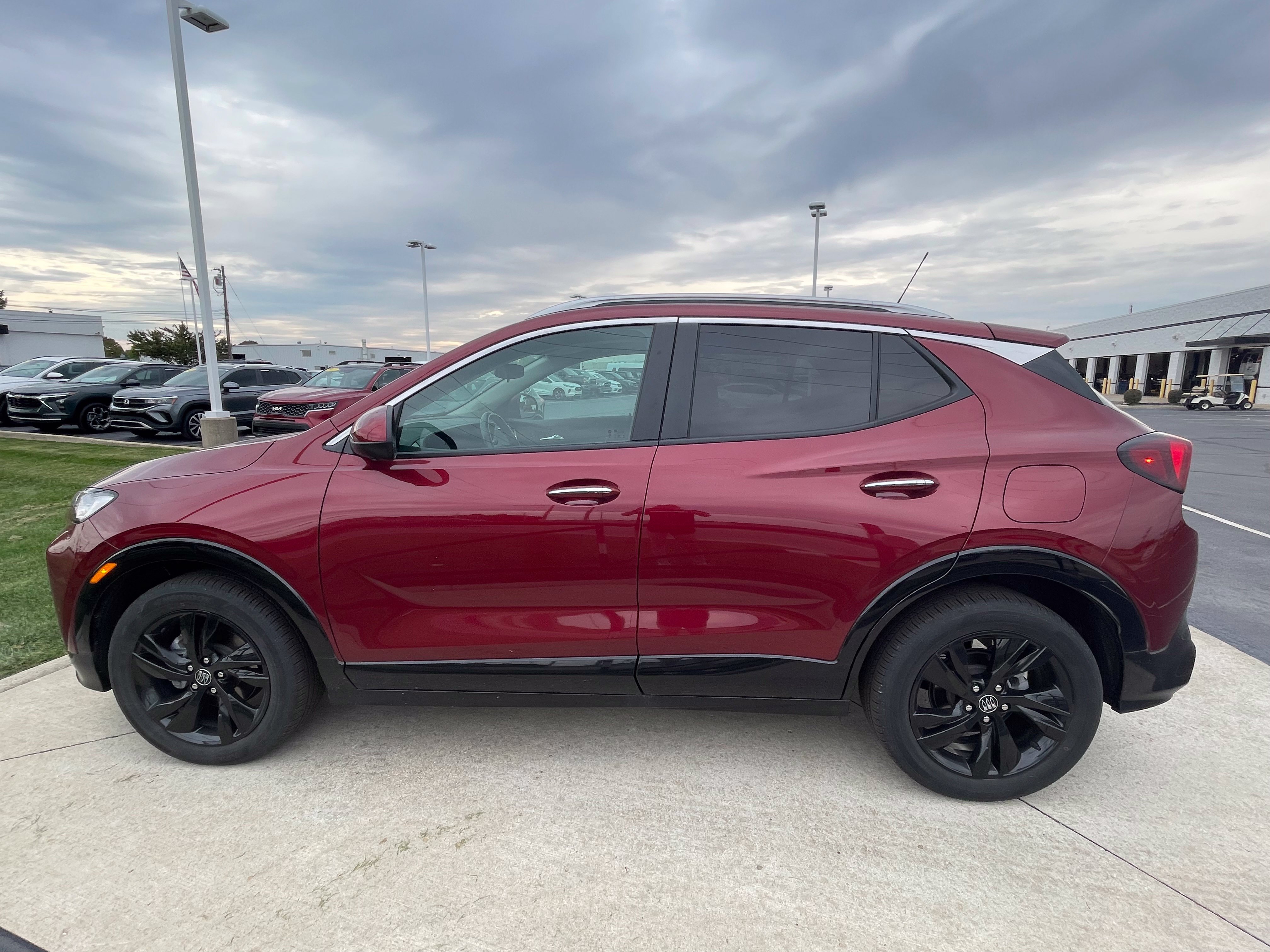 Used 2024 Buick Encore GX Sport Touring w/ Comfort Package FWD image 4