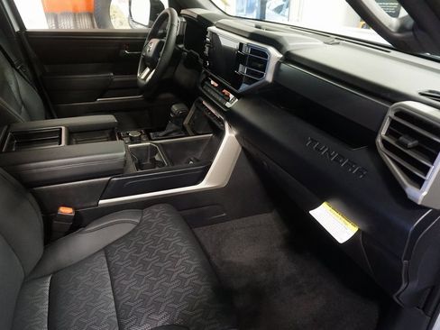Used 2025 Toyota Tundra SR5 image 25