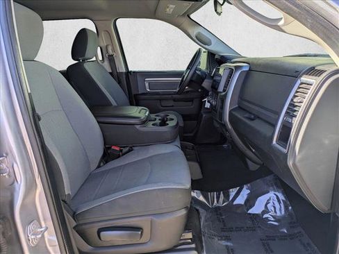 Used 2021 RAM 1500 Classic SLT image 20