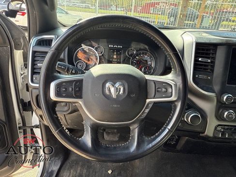 Used 2022 RAM 1500 Lone Star image 11