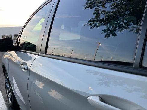 Used 2023 Honda Passport EX-L image 9