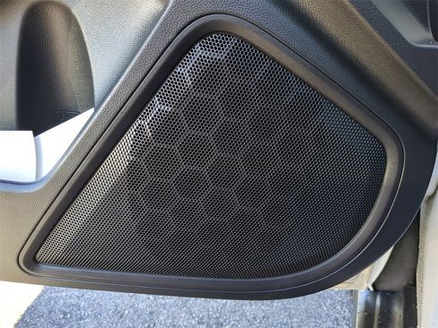 Certified 2023 Subaru Outback Premium image 18