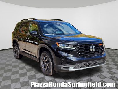 New 2025 Honda Pilot TrailSport