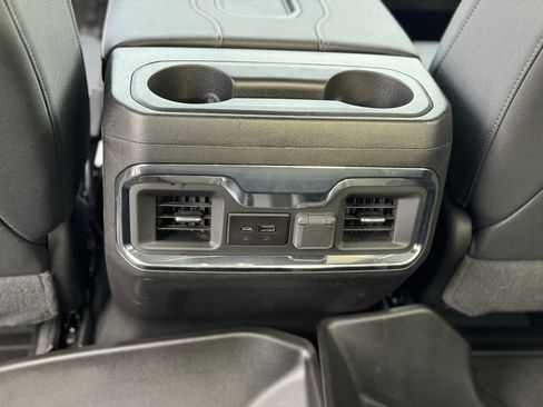 Used 2022 GMC Sierra 2500 AT4 w/ AT4 Premium Plus Package image 24