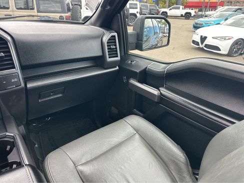 Used 2019 Ford F150 XLT w/ Equipment Group 302A Luxury AWD/4WD image 18
