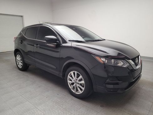 Used 2021 Nissan Rogue Sport S image 13