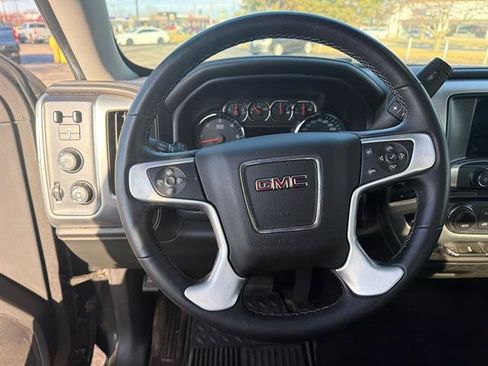 Used 2018 GMC Sierra 1500 SLE w/ SLE Value Package image 33