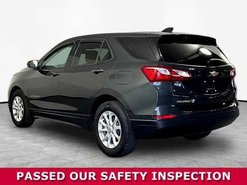 Used 2019 Chevrolet Equinox LS w/ LS Convenience Package FWD image 4