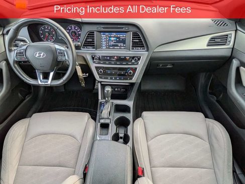 Used 2017 Hyundai Sonata Sport 2.0T FWD image 14