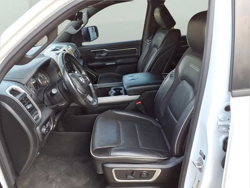 Used 2023 RAM 1500 Laramie AWD/4WD image 29