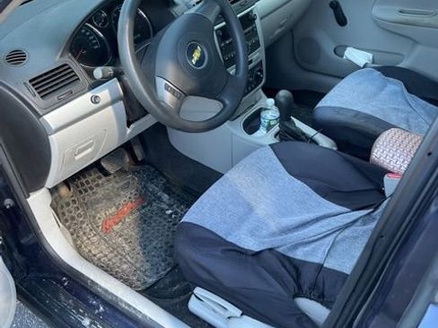 Used 2010 Chevrolet Cobalt LS w/ Protection Package image 4