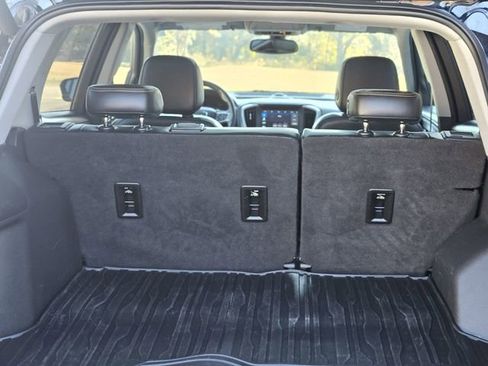 Used 2018 GMC Terrain SLT w/ Preferred Package image 30