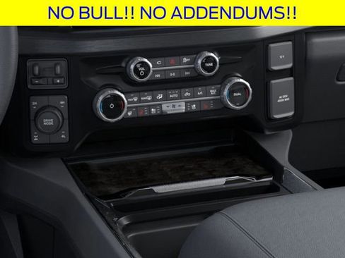 New 2026 Ford F250 Lariat w/ Black Appearance Package image 16