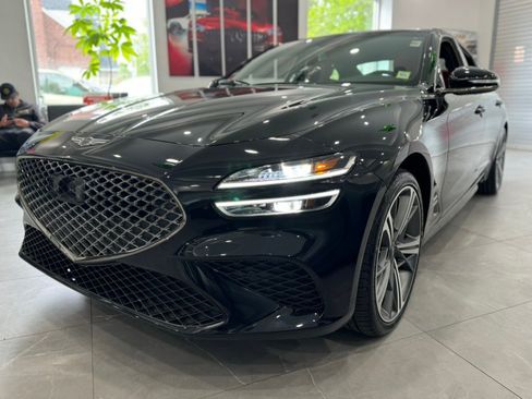 Used 2025 Genesis G70 2.5T w/ Sport Prestige Package AWD/4WD image 4
