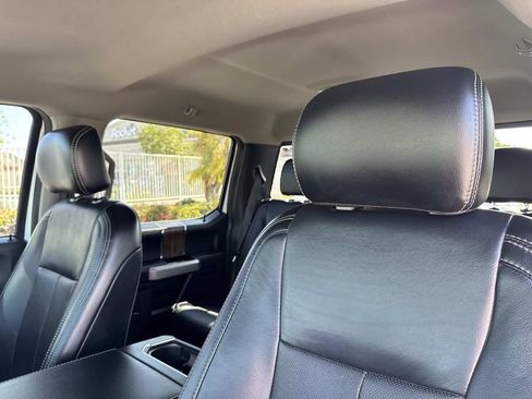 Certified 2019 Ford F150 Lariat image 22