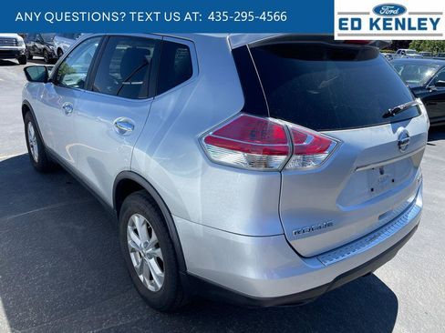 Used 2015 Nissan Rogue SV AWD/4WD image 3