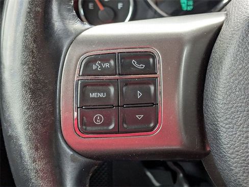 Used 2018 Jeep Wrangler Unlimited Sahara image 17