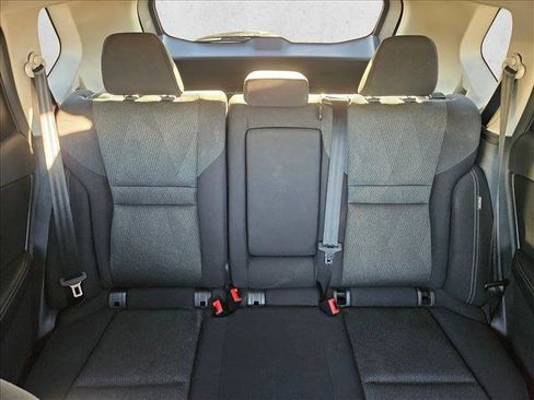 Used 2024 Nissan Rogue SV image 16