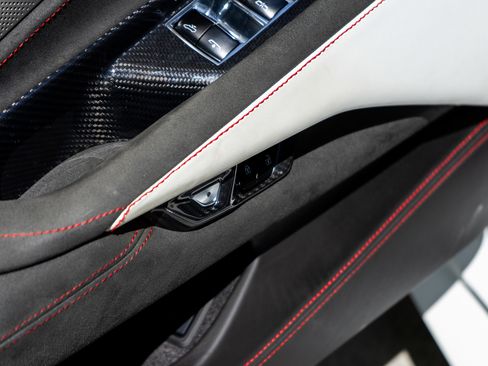 Used 2023 Chevrolet Corvette Stingray Premium Conv w/ Z51 Performance Package image 52