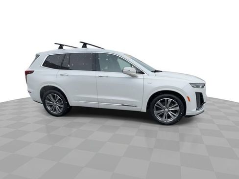Used 2021 Cadillac XT6 Premium Luxury AWD/4WD image 9