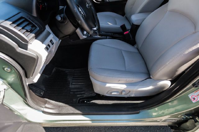 Used 2015 Subaru Forester 2.5i Touring w/ Eyesight & Navigation System AWD/4WD image 22