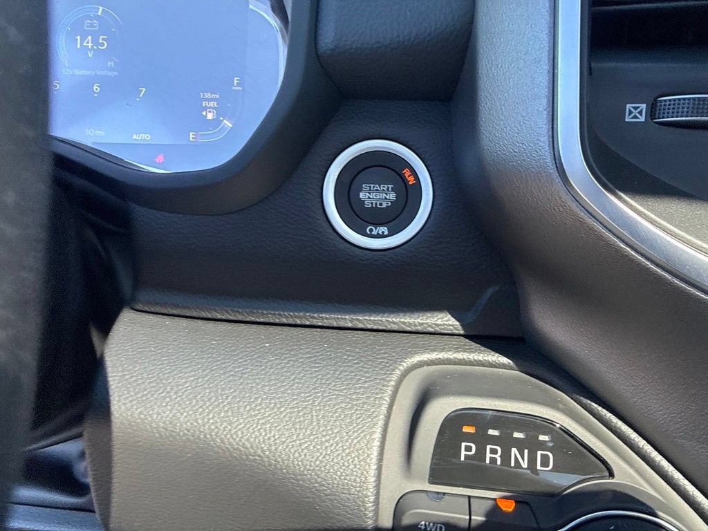New 2026 RAM 1500 Big Horn AWD/4WD image 15