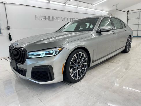 Used 2021 BMW 750i xDrive w/ Executive Package AWD/4WD image 1