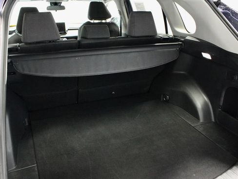 Used 2024 Toyota RAV4 XLE AWD/4WD image 15