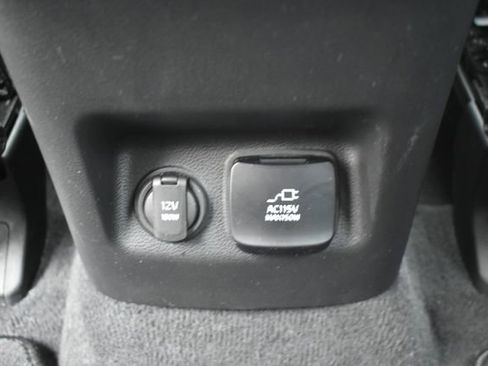 Used 2023 Kia Telluride EX X-Line image 39