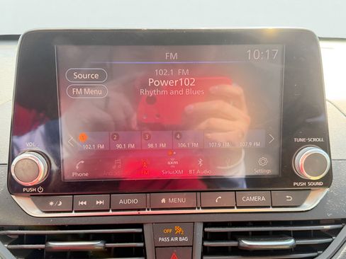 Certified 2022 Nissan Altima 2.5 SR w/ Midnight Edition Package FWD image 11